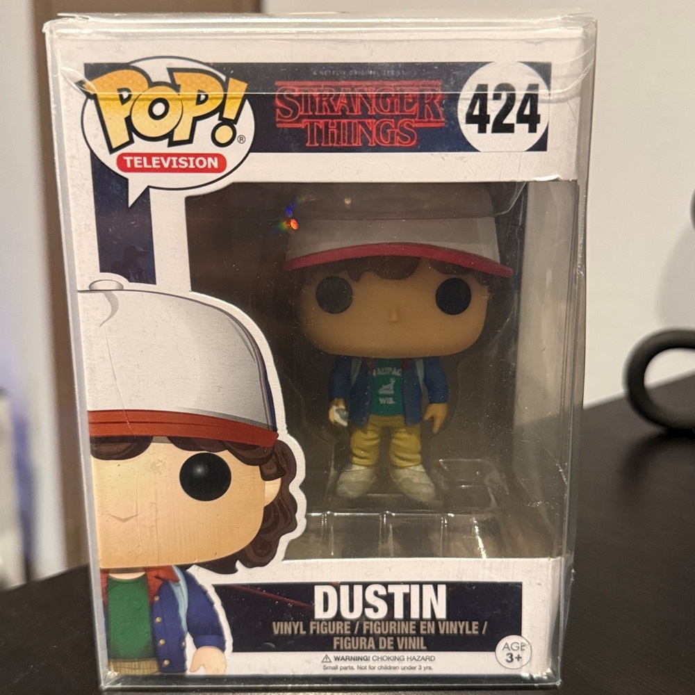 NIB Funko Pop! TV Stranger Things -  424 Dustin: Vinyl Figure
